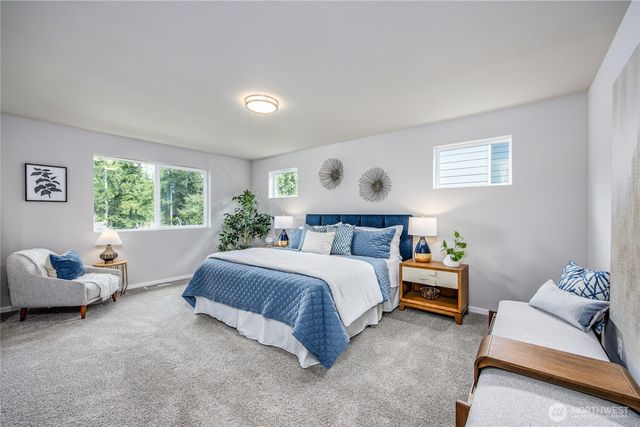 292 NE Shadowhawk Lane, Bremerton, WA 98311