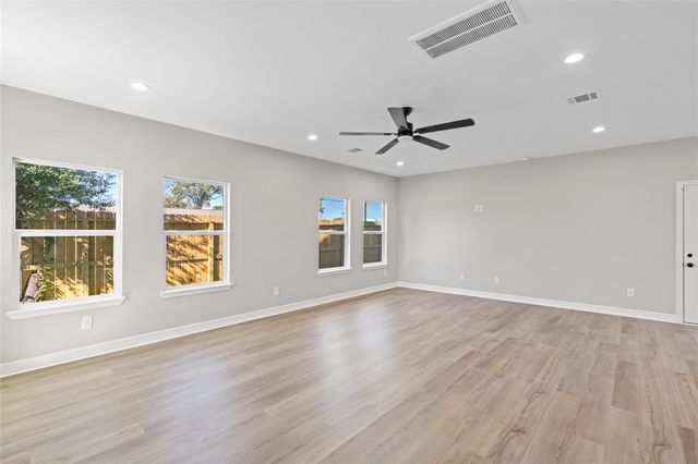 813 Barbara Mae Street, Houston, TX 77015
