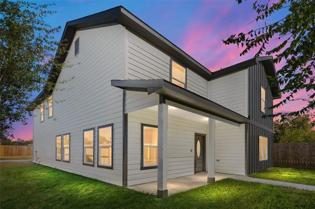 813 Barbara Mae Street, Houston, TX 77015