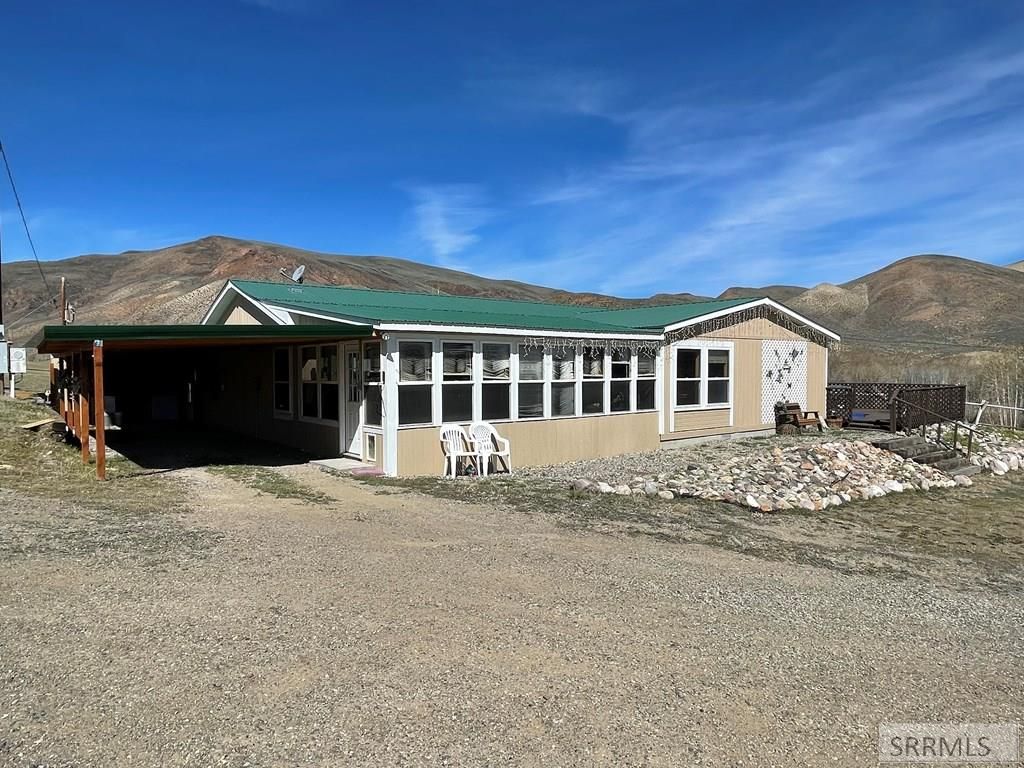 Image 2 of property listing at 1579 Garden Creek Road, Challis, ID 83226