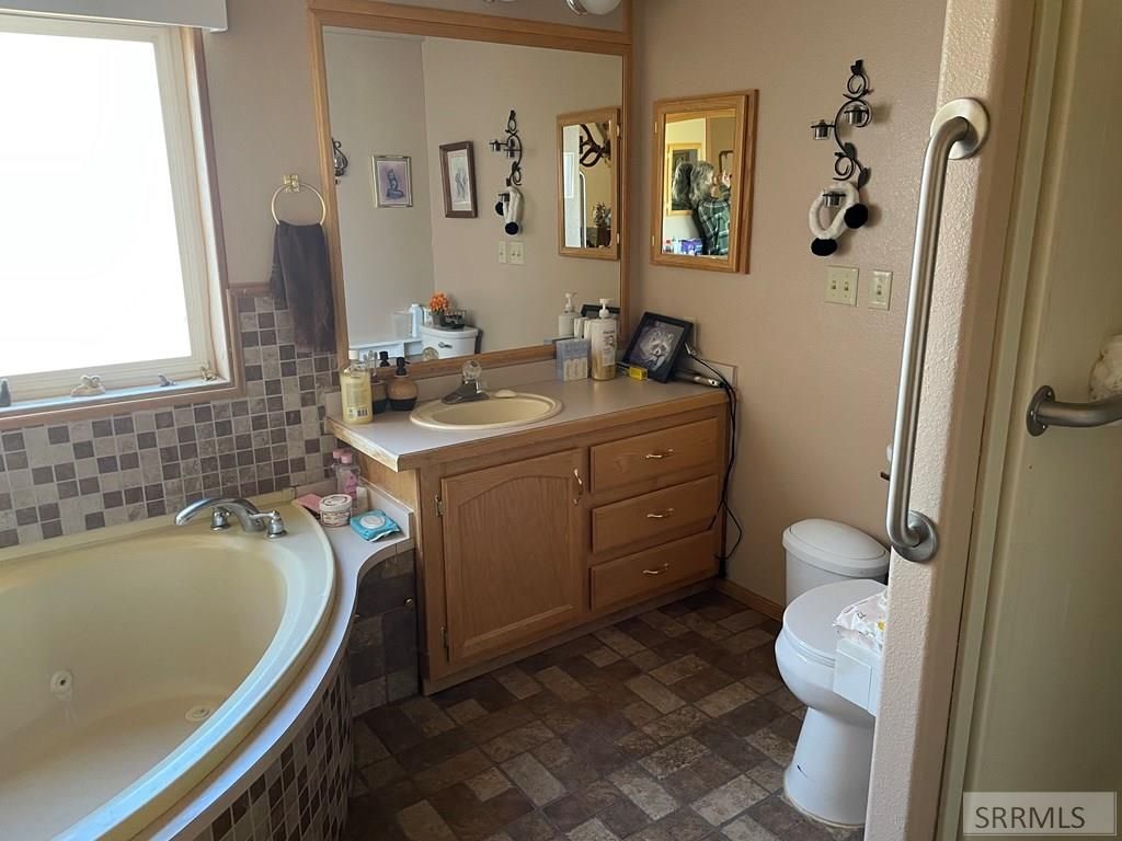 Image 23 of property listing at 1579 Garden Creek Road, Challis, ID 83226