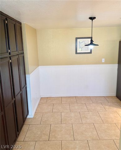 2347 Pickwick Drive, Henderson, NV 89014