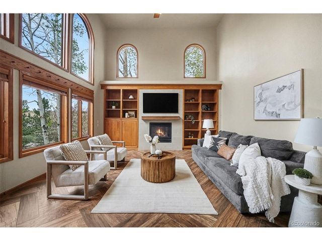 7959 Nile Ct, Arvada, CO 80007