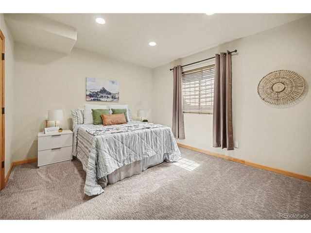 7959 Nile Ct, Arvada, CO 80007