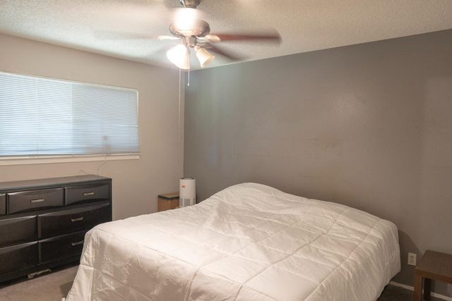 5940 Green Glen Way, Sacramento, CA 95842