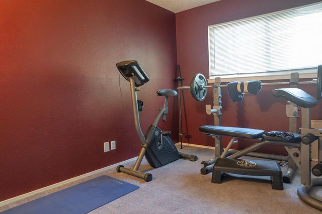 5940 Green Glen Way, Sacramento, CA 95842