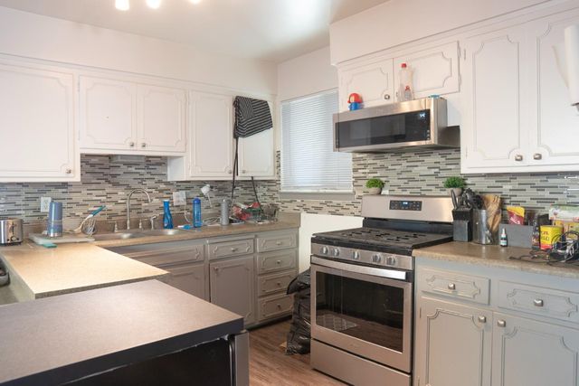 5940 Green Glen Way, Sacramento, CA 95842