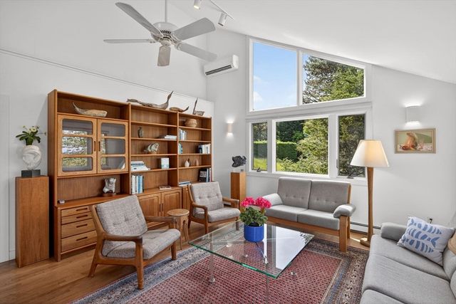 17 Gosnold Road, Orleans, MA 02653