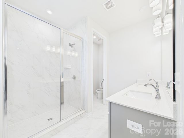 3022 Hutton Gardens Lane, Charlotte, NC 28269