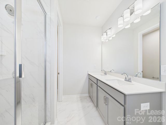 3022 Hutton Gardens Lane, Charlotte, NC 28269