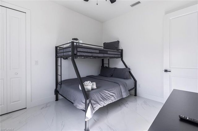 1005 NE 9th TER, Cape Coral, FL 33909