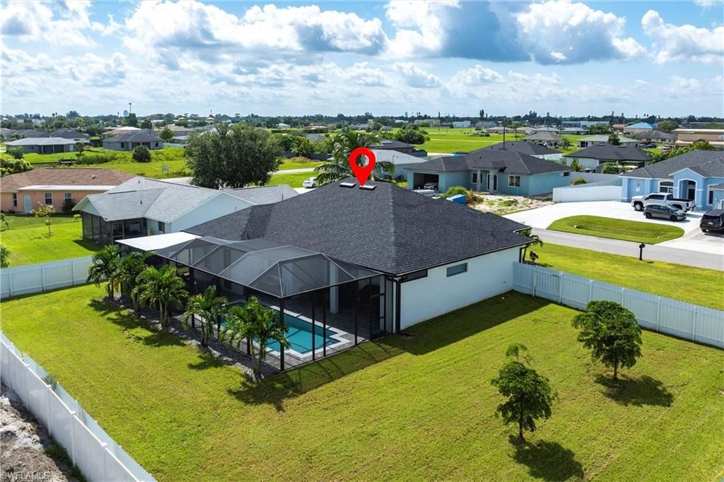 Image 39 of property listing at 1005 NE 9th TER, Cape Coral, FL 33909