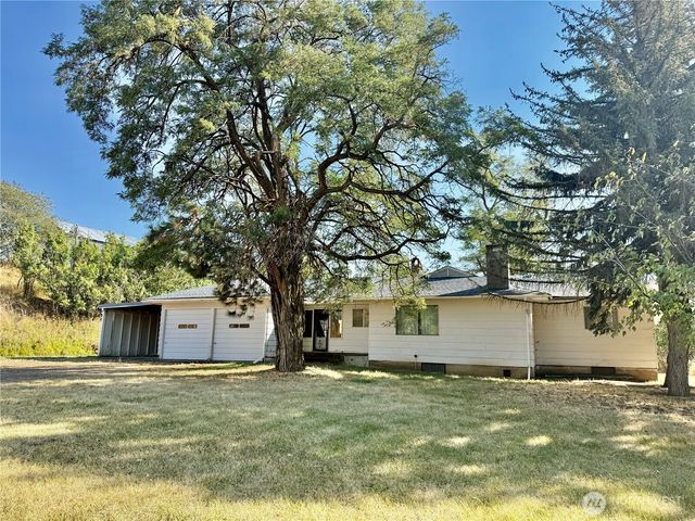 348 Hatley Gulch Road, Dayton, WA 99328