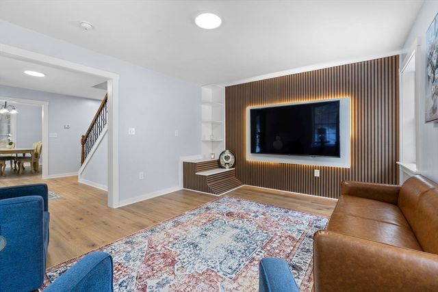 583 Burt Hill, Winchester, NH 03470