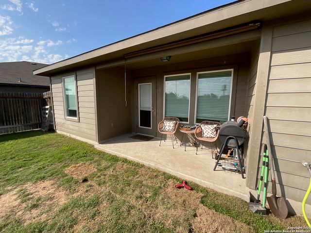 2118 SILVER MAPLE, New Braunfels, TX 78130