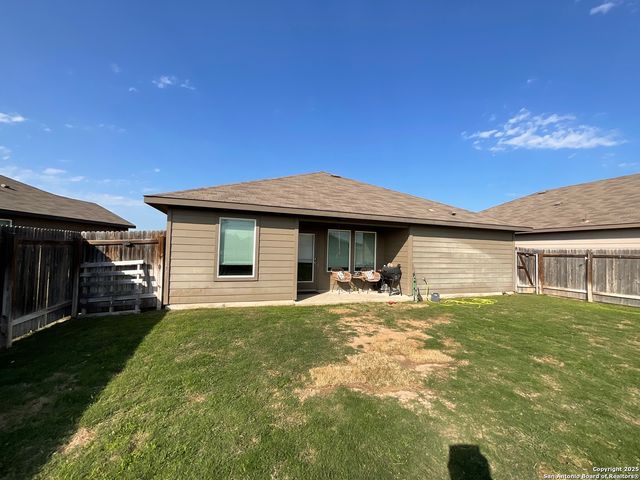 2118 SILVER MAPLE, New Braunfels, TX 78130