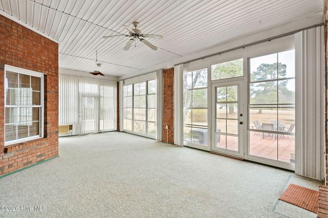 5917 Santo Domingo Court, New Bern, NC 28560