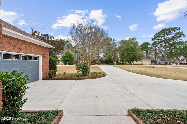 5917 Santo Domingo Court, New Bern, NC 28560