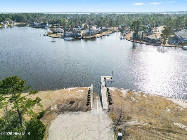 5917 Santo Domingo Court, New Bern, NC 28560