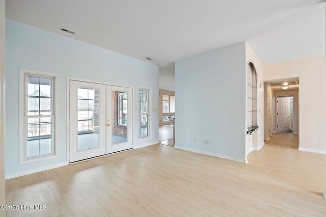 5917 Santo Domingo Court, New Bern, NC 28560