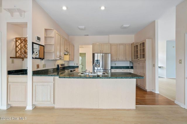 5917 Santo Domingo Court, New Bern, NC 28560