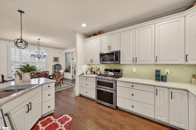 67 Vinton Drive, Greer, SC 29651