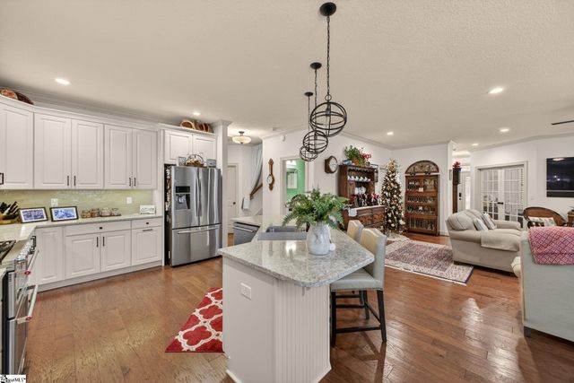 67 Vinton Drive, Greer, SC 29651