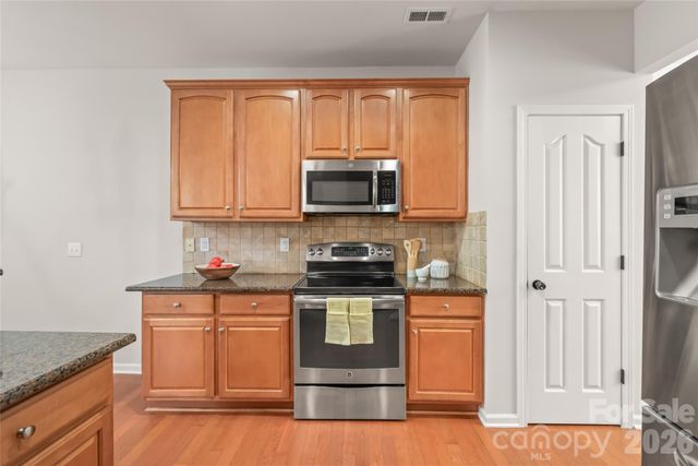 17231 Westmill Lane, Charlotte, NC 28277