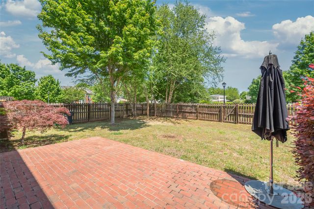 17231 Westmill Lane, Charlotte, NC 28277