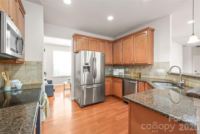17231 Westmill Lane, Charlotte, NC 28277