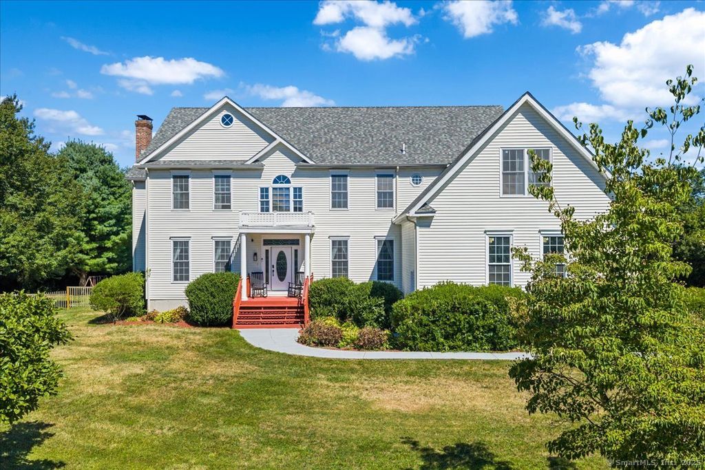 23 Whaling Drive, Waterford, CT 06385