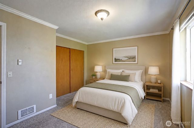 740 Commodore Lane, Camano Island, WA 98282