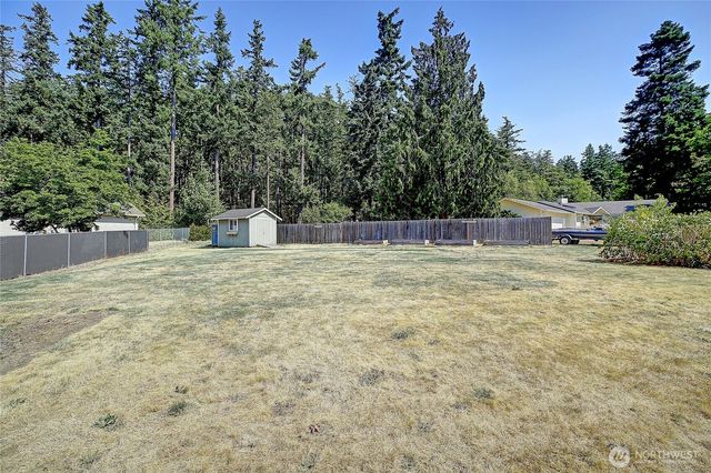 740 Commodore Lane, Camano Island, WA 98282