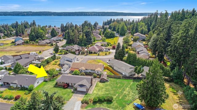 740 Commodore Lane, Camano Island, WA 98282
