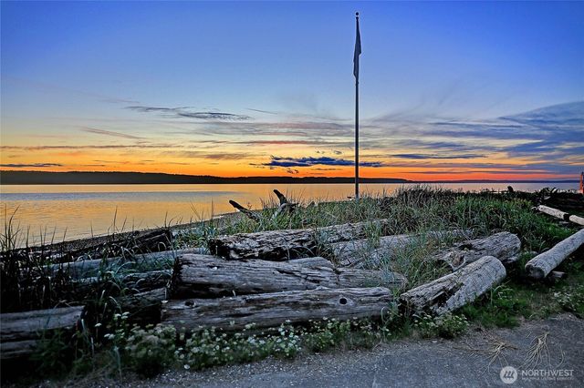 740 Commodore Lane, Camano Island, WA 98282