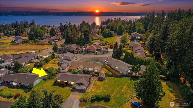 740 Commodore Lane, Camano Island, WA 98282