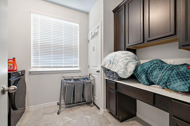 109 Broken Oak DR, Liberty Hill, TX 78642