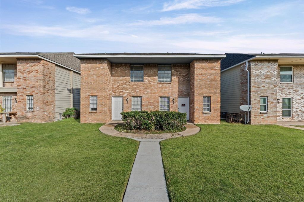 12208 Ormandy Street, Houston, TX 77085