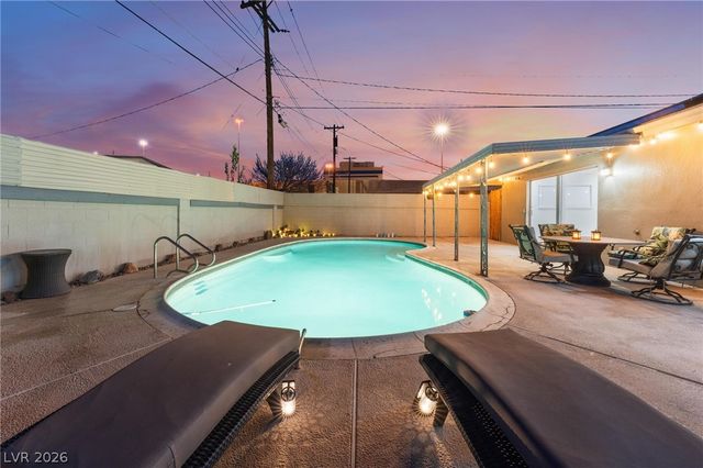 105 Marigold Lane, Las Vegas, NV 89107