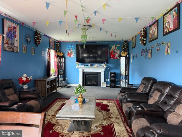 104 BELLOWS DR, Carlisle, PA 17015