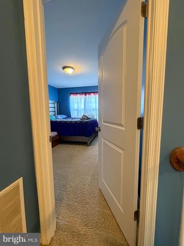 104 BELLOWS DR, Carlisle, PA 17015
