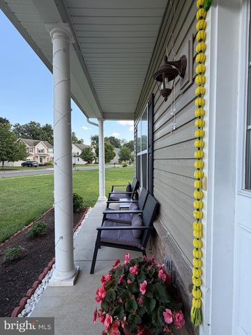 104 BELLOWS DR, Carlisle, PA 17015