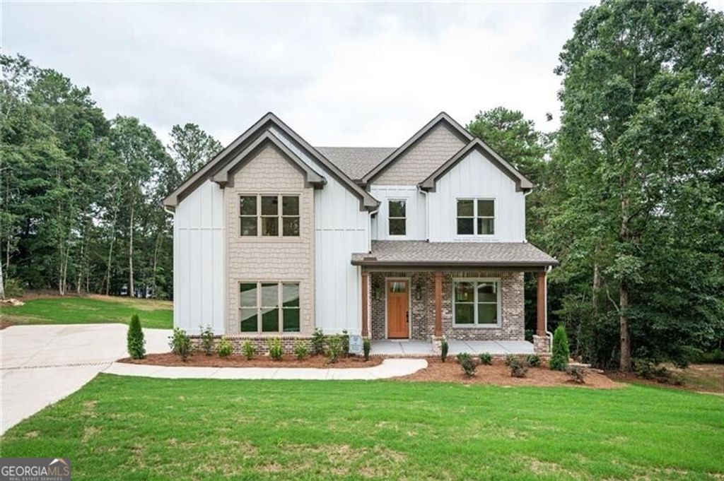 2476 St Martin Way, Monroe, GA 30656