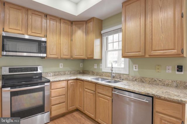3 STERLING CT, Rockville, MD 20850