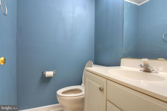 3 STERLING CT, Rockville, MD 20850