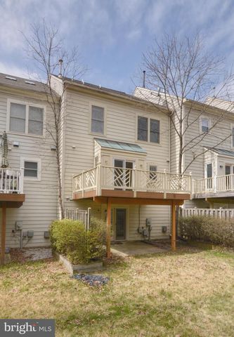 3 STERLING CT, Rockville, MD 20850