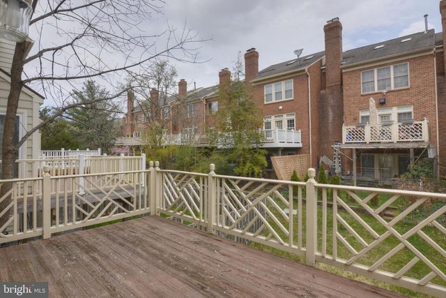 3 STERLING CT, Rockville, MD 20850