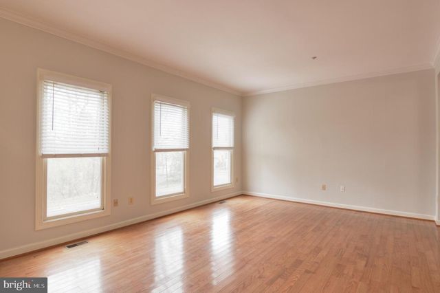 3 STERLING CT, Rockville, MD 20850