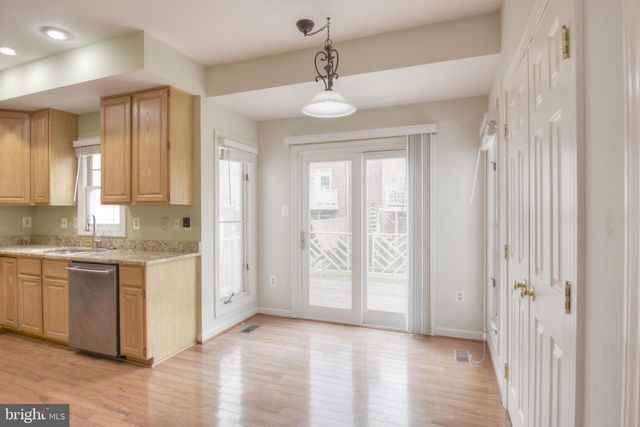 3 STERLING CT, Rockville, MD 20850