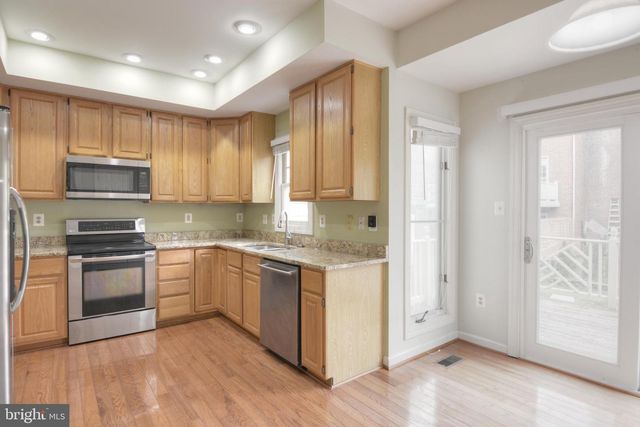 3 STERLING CT, Rockville, MD 20850